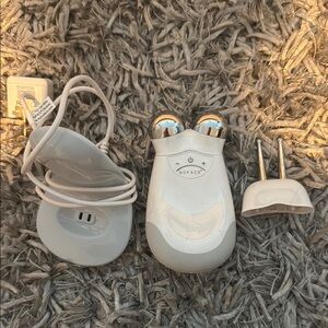 NuFACE Facial Toning Device in White